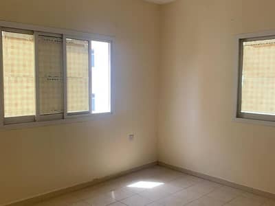 Studio for Rent in Al Mujarrah, Sharjah - Spacious Studio with Separate Kitchen | Second Tenant | Near Dubai Exit in Al Majarah