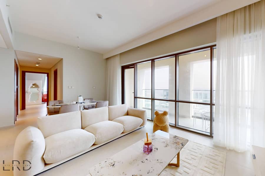 2 LRD-VACATION-HOMES-Vida-Residences-at-Creek-Beach-03182025_104156. jpg
