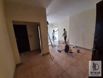 شقة 1 غرفة نوم للايجار في أبو شغارة، الشارقة - IMG-20250623-WA0004. jpg