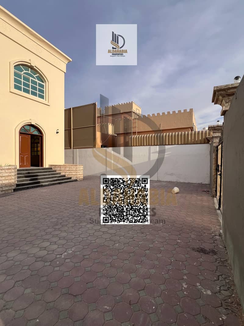 2 bd5ce2ea-8e73-4bec-8bd1-ac79a6661a82. jpeg