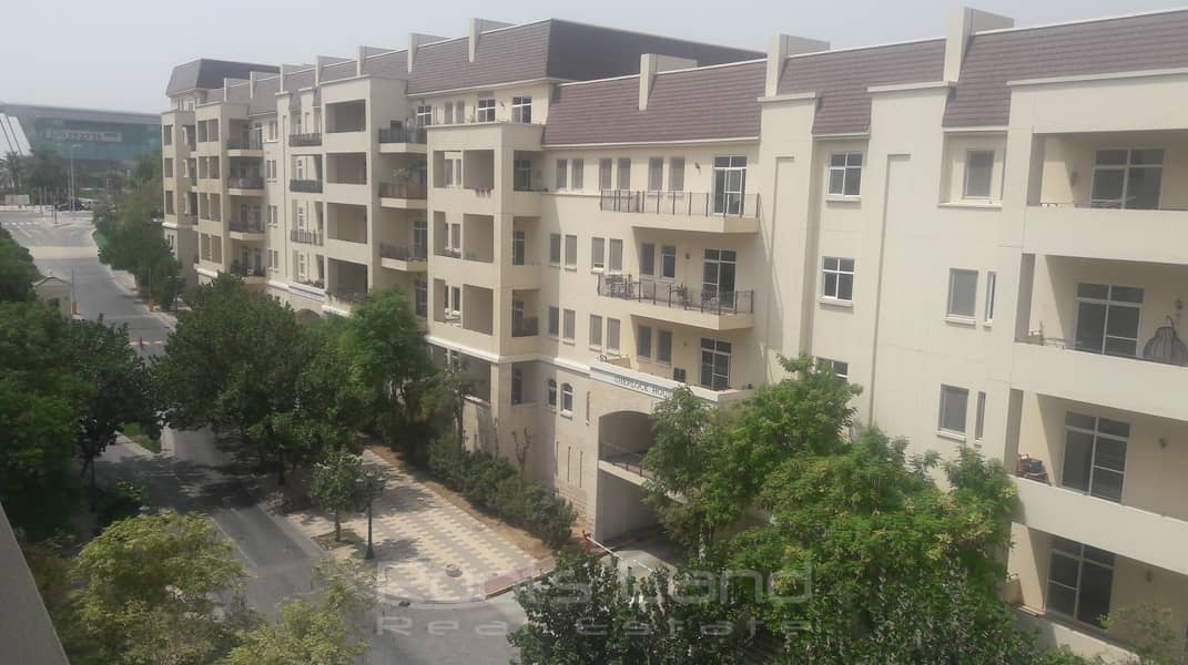 Large 1BR with Community View in Sherlock House 1 Large 1BR with Community View in Sherlock House 1