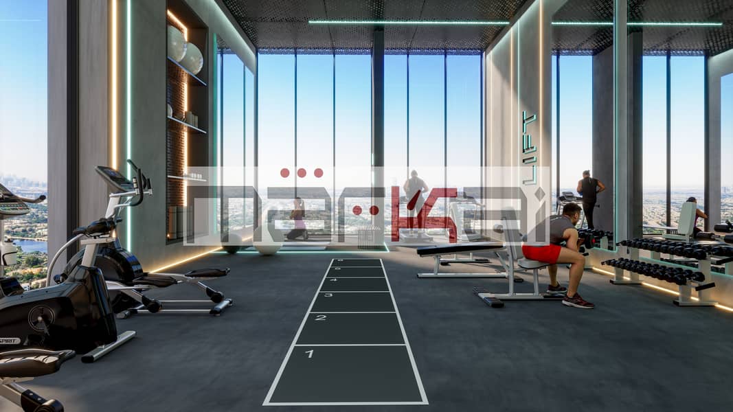 10 GYM 02. jpg