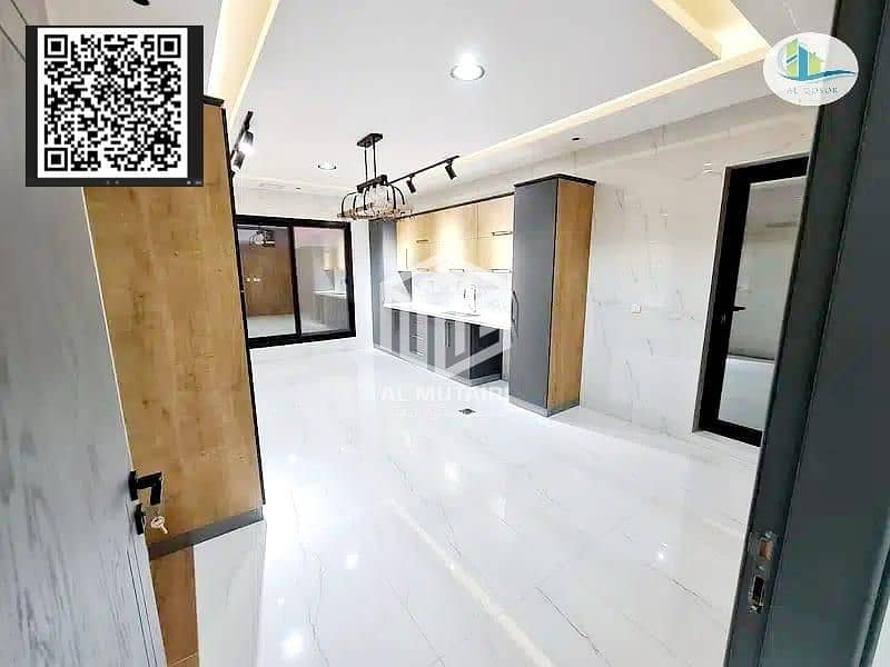 5 33fe00b5-2b8a-4382-ad95-164a8df78789. jpg