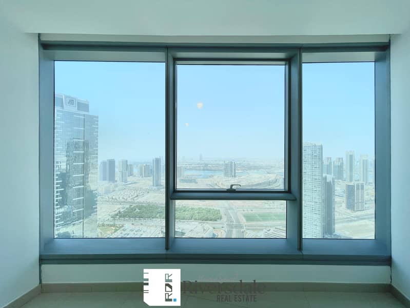 6 0d27eaf8-f6c4-4abf-af7e-da901cce5827. jpg