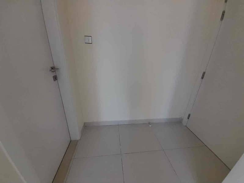 3 ab75a32b-2873-4535-b0f5-9a39c897ddd0. jpg