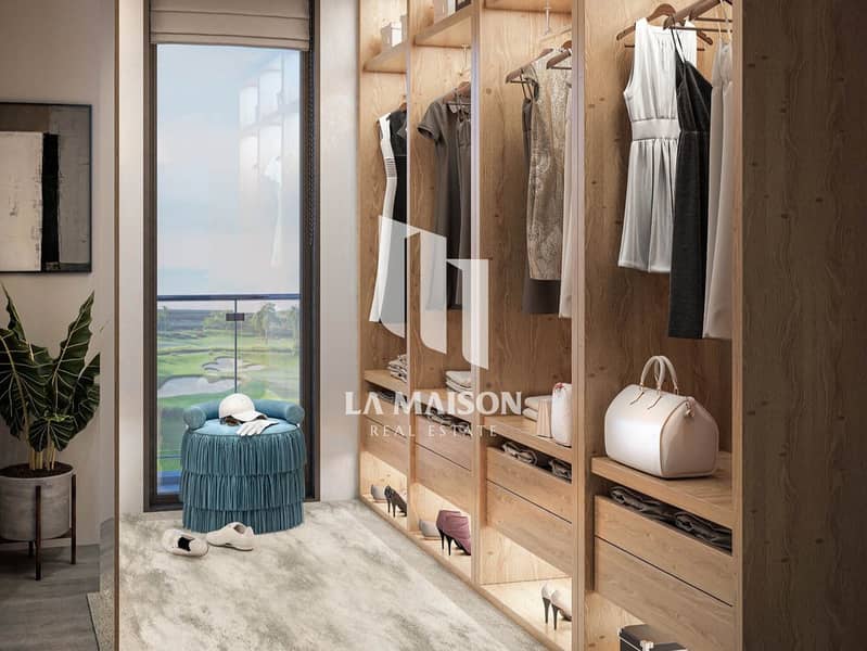 9 4XS Wardrobe. jpg