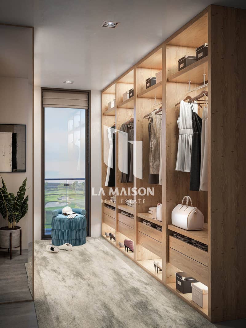7 4XS Wardrobe. jpg