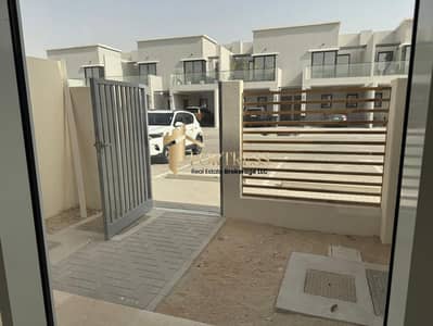 1 Bedroom Villa for Rent in Dubailand, Dubai - SPACIOUS | BRAND NEW | VILLA STYLE LOFT