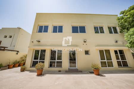6 Bedroom Villa for Sale in The Meadows, Dubai - Top Layout | Excellent Deal | Upgraded Villa