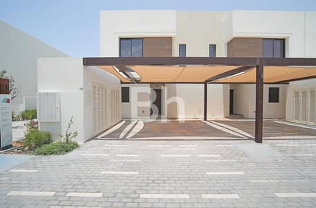 3 Bedroom Townhouse for Rent in Yas Island, Abu Dhabi - Single Row | Modern Layout | Available August