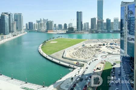 شقة 2 غرفة نوم للبيع في الخليج التجاري، دبي - شقة في ذا كوزموبوليتان (داماك ميزون)،الخليج التجاري 2 غرف 2200000 درهم - 12010832