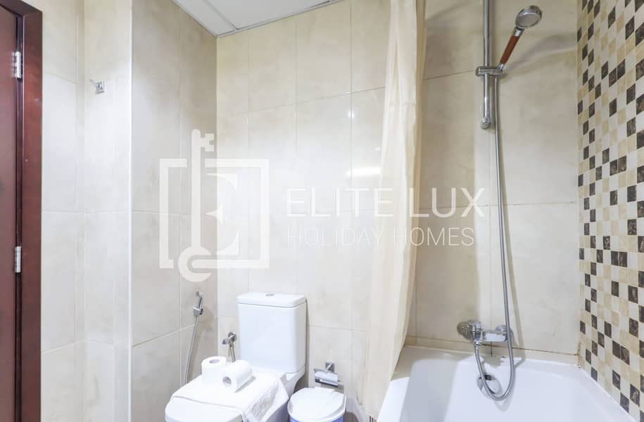 14 bathroom 2-min. jpg
