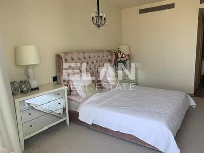 迪拜市中心， 迪拜 1 卧室单位待租 - Bedroom Looking at Door. jpg