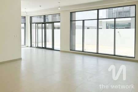 5 Bedroom Villa for Sale in Dubai South, Dubai - Handover Soon | Genuine Resale | Payment Plan
