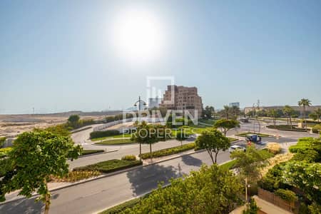 3 Bedroom Flat for Rent in Dubai Festival City, Dubai - Huge Layout with Maids Room | Ready to Move In