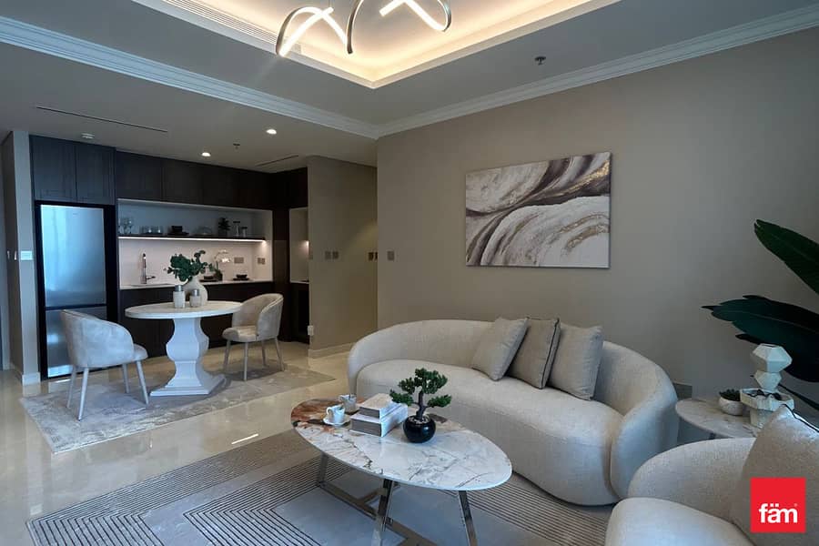Sea View-Furnished by a designer-High floor Sea View-Furnished by a designer-High floor