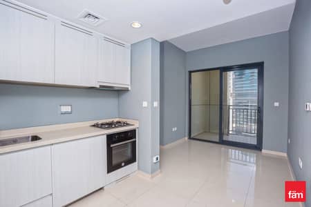1 Bedroom Apartment for Rent in Business Bay, Dubai - Fully Furnished | Mid-Floor | Smart Home
