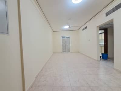 2 Bedroom Flat for Rent in Muwaileh, Sharjah - 20250409_194926. jpg