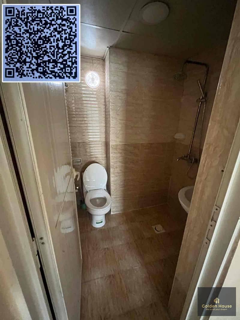 2 888f195b-f59e-416b-a89f-cbd3101d1204. jpg