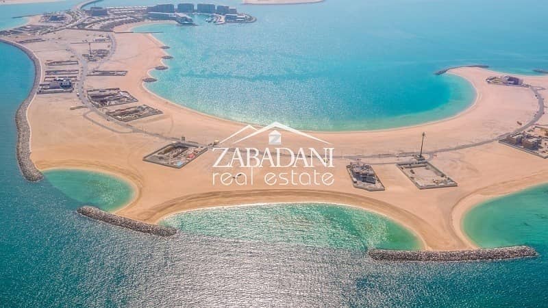 Unique Sea view plot with no obstruction for sale at AED 26 million