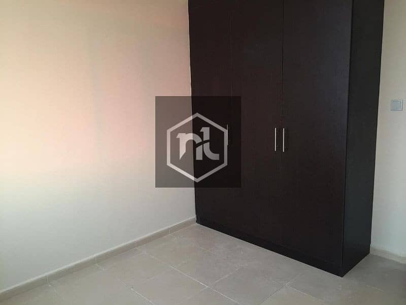 2 BED ROOM WITH BALCONY+LAUNDRY+PARKING IN MAZAYA -QUEUE POINT