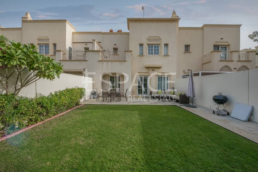 Walking Distance to Park and Pool | Type 3M Villa Walking Distance to Park and Pool | Type 3M Villa