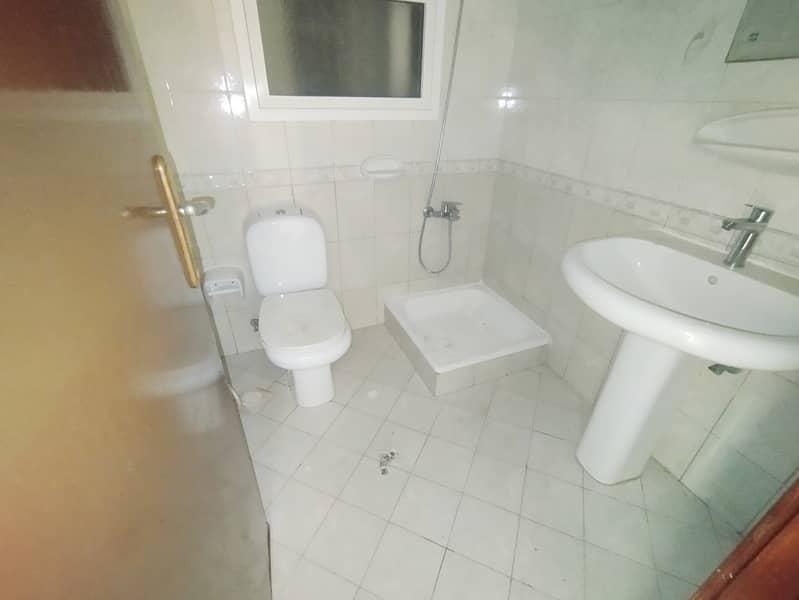 20 1000296672. jpg