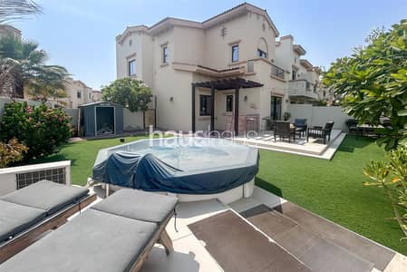 4 Bedroom Villa for Rent in Reem, Dubai - Huge Corner Unit | Single Row | Backs Park + Pool