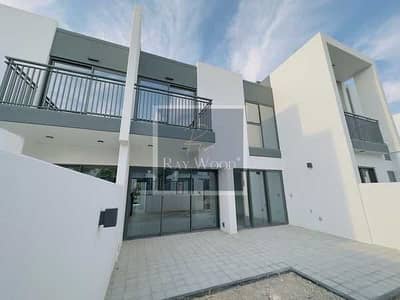 3 Bedroom Townhouse for Rent in Dubailand, Dubai - htFznuIlRpMJgJYc5z0AOEMmZC35tx80o8hCzfHF. jpeg