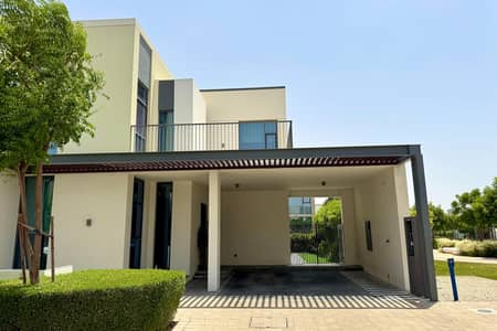 4 Bedroom Villa for Rent in Arabian Ranches 3, Dubai - Corner Villa | Single Row | Vacant