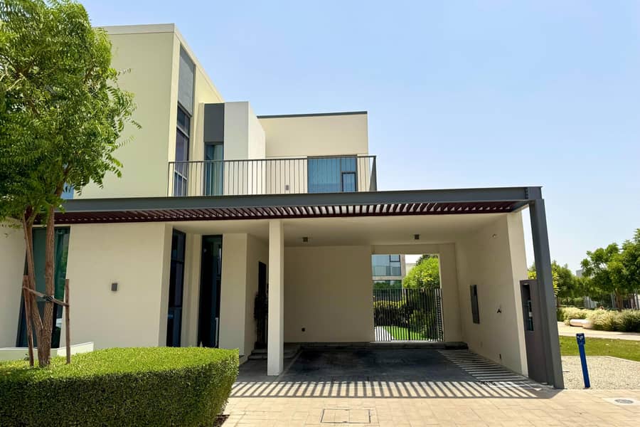Corner Villa | Single Row | Vacant Corner Villa | Single Row | Vacant