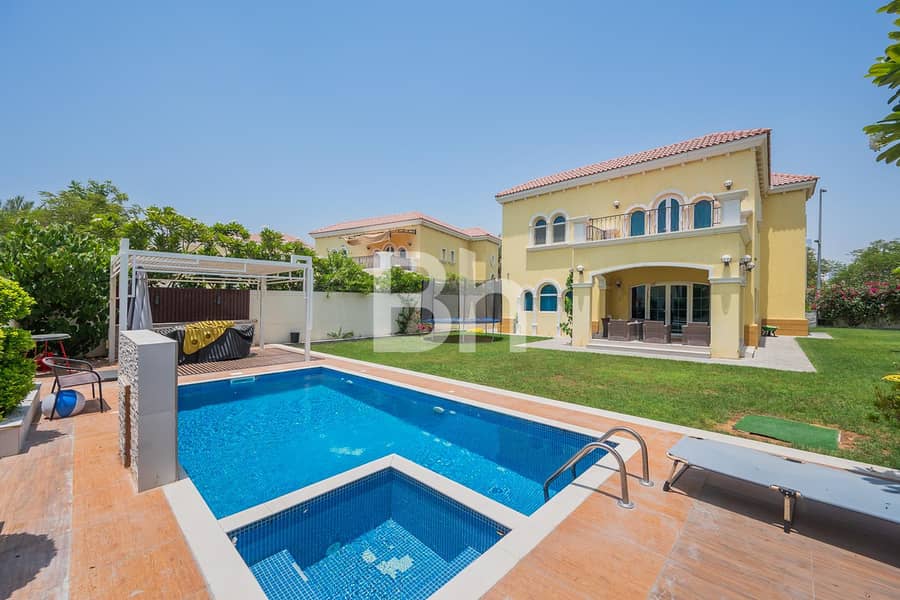 Private Pool | Beautiful Upgrades | Legacy Large