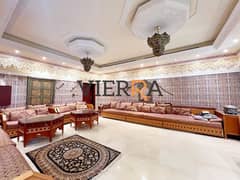 Single Row | Extended Huge Majlis | Vastu Compliant