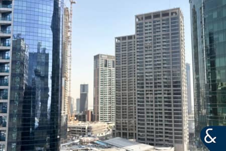 شقة 1 غرفة نوم للايجار في الخليج التجاري، دبي - شقة في ذا كوزموبوليتان (داماك ميزون)،الخليج التجاري 1 غرفة 95000 درهم - 12014276