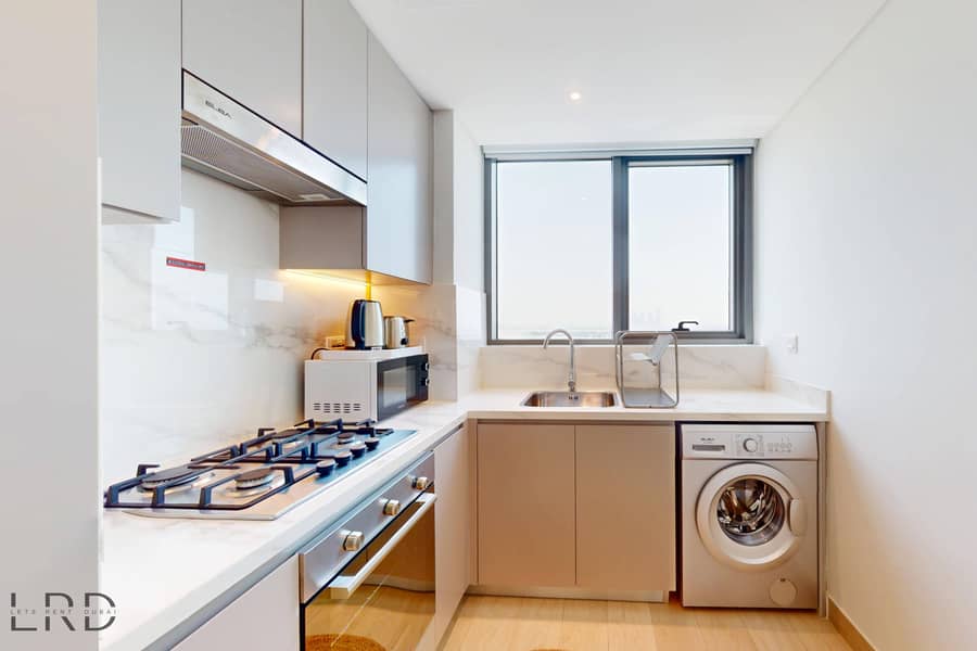 14 LRD-VACATION-HOMES-Azizi-Fawad-Al-Jaddaf-06232025_143829. jpg