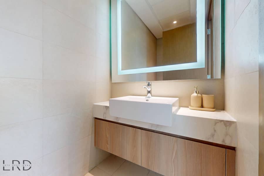 16 LRD-VACATION-HOMES-Azizi-Fawad-Al-Jaddaf-06232025_143116. jpg