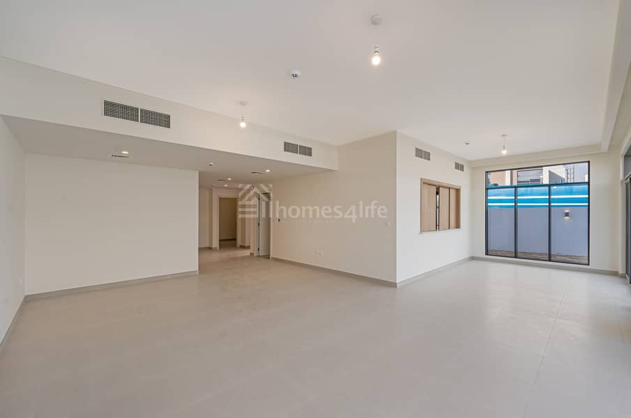 Spectacular | Spacious | Luxurious Villa