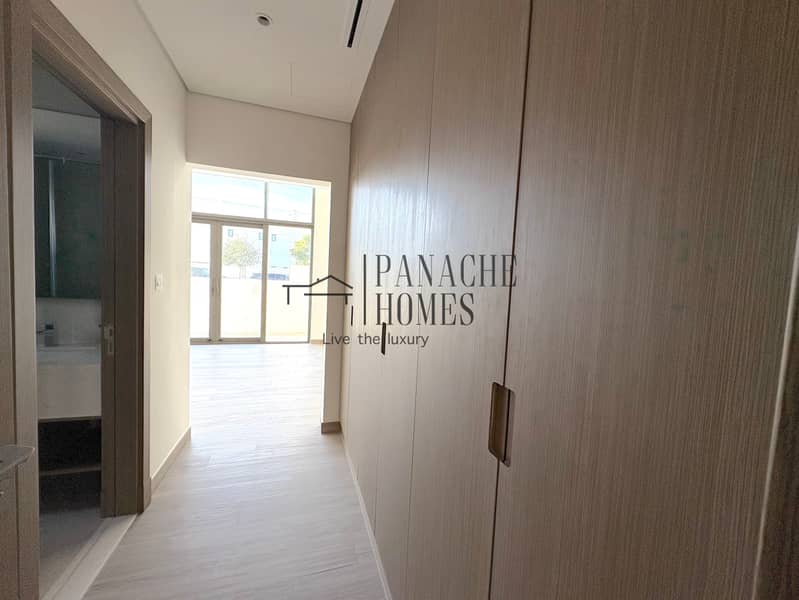 7 Bedroom. jpg