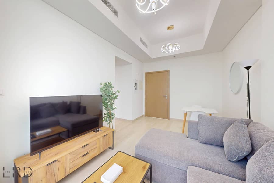 6 LRD-VACATION-HOMES-Azizi-Fawad-Al-Jaddaf-06232025_142208. jpg