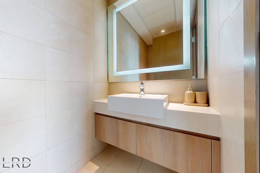 17 LRD-VACATION-HOMES-Azizi-Fawad-Al-Jaddaf-06232025_142801. jpg