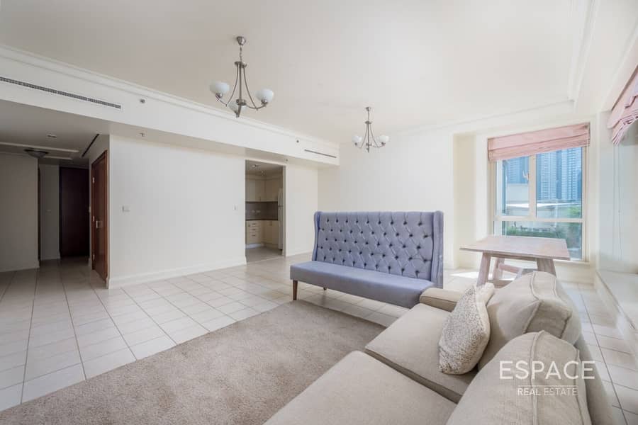 Chiller Free | Study | Low floor | 2 BR