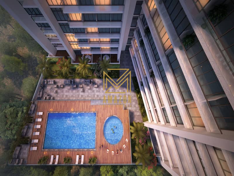 5 06 POOL VIEW 1. jpg