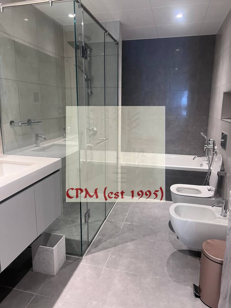 10 CANAL BATHROOMS. jpg