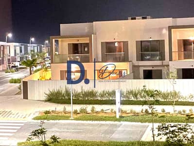 3 Bedroom Townhouse for Sale in Yas Island, Abu Dhabi - 538a5f4b-8c79-44ce-9cb5-b07b632583fb. jpg