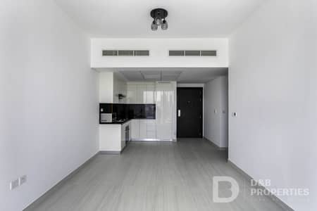 1 Bedroom Flat for Rent in Jumeirah Village Circle (JVC), Dubai - FITTED KITCHEN | PET FRIENDLY | LAUNDRY |TOP FLOOR