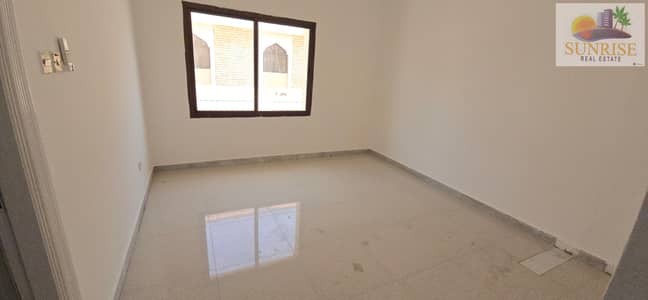 استوديو  للايجار في شارع النجدة، أبوظبي - 1000539135. jpg