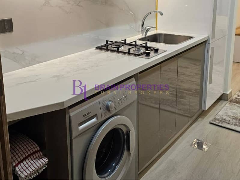 7 furnished-studio-for-rent-azizi-riviera-25-asma (3). jpg