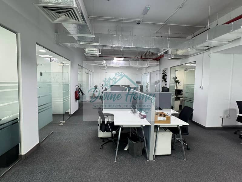 3 Palace Tower 1 Office (3). jpeg