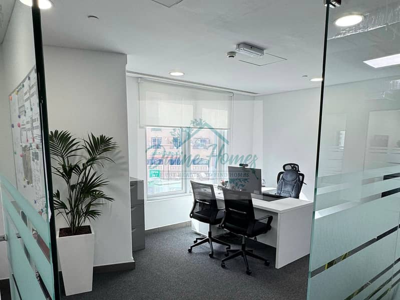 8 Palace Tower 1 Office (9). jpeg