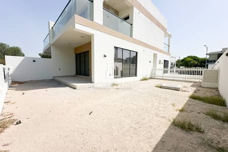 4 Bedroom Townhouse for Sale in DAMAC Hills, Dubai - New | Large Plot | Park View | Roof Deck | Vacant